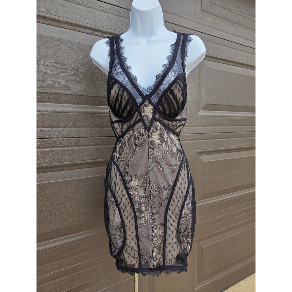 Bebe Black Lace Bodycon Mini Dress Paisley Polka Dot Eyelash Trim Small Y2k